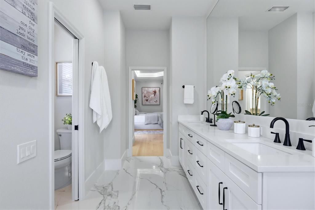For Sale: $1,495,000 (3 beds, 3 baths, 2556 Square Feet)