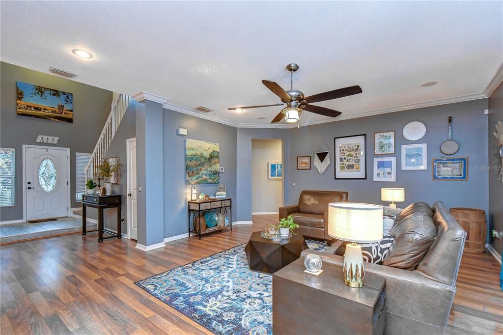 Active With Contract: $660,000 (4 beds, 2 baths, 3027 Square Feet)