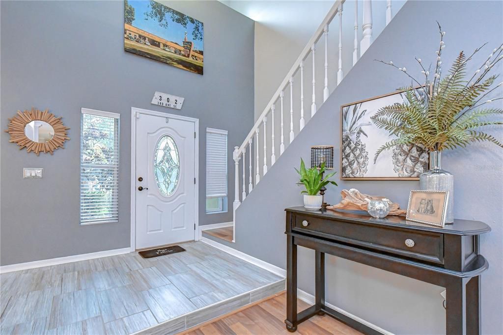 Active With Contract: $660,000 (4 beds, 2 baths, 3027 Square Feet)