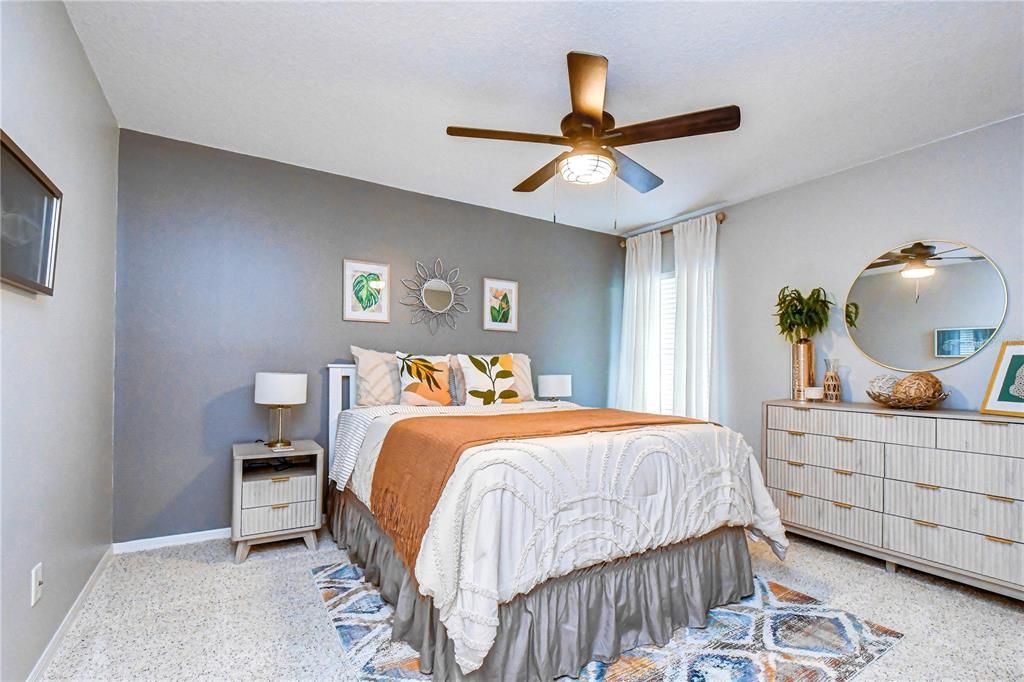 Active With Contract: $660,000 (4 beds, 2 baths, 3027 Square Feet)
