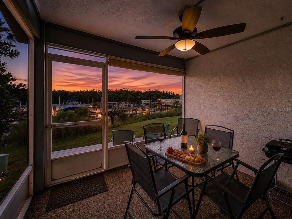 En Venta: $329,900 (2 camas, 2 baños, 1080 Pies cuadrados)