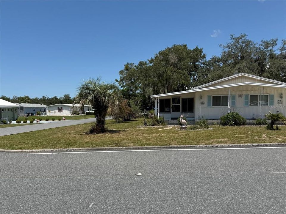 For Sale: $147,900 (2 beds, 2 baths, 1152 Square Feet)