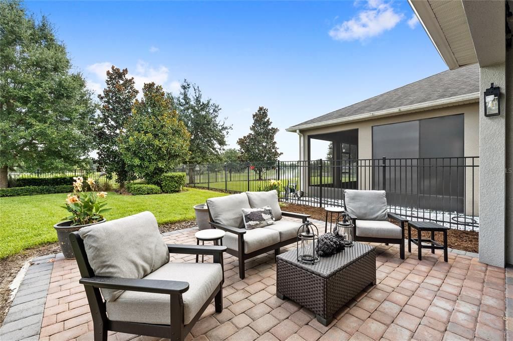 En Venta: $875,000 (4 camas, 4 baños, 3348 Pies cuadrados)