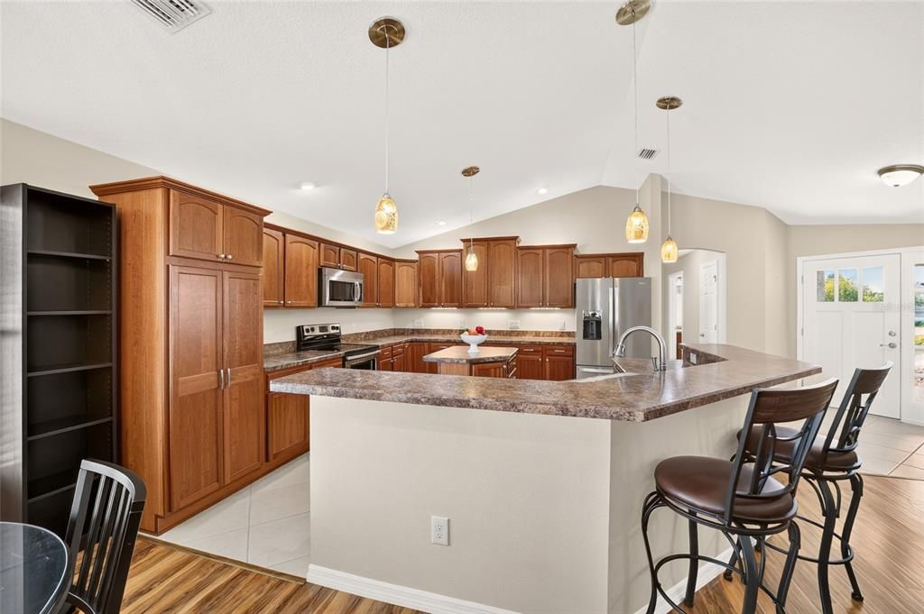 En Venta: $535,000 (3 camas, 2 baños, 1787 Pies cuadrados)