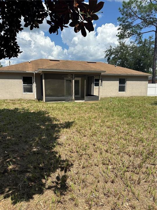 For Sale: $239,000 (3 beds, 2 baths, 1342 Square Feet)
