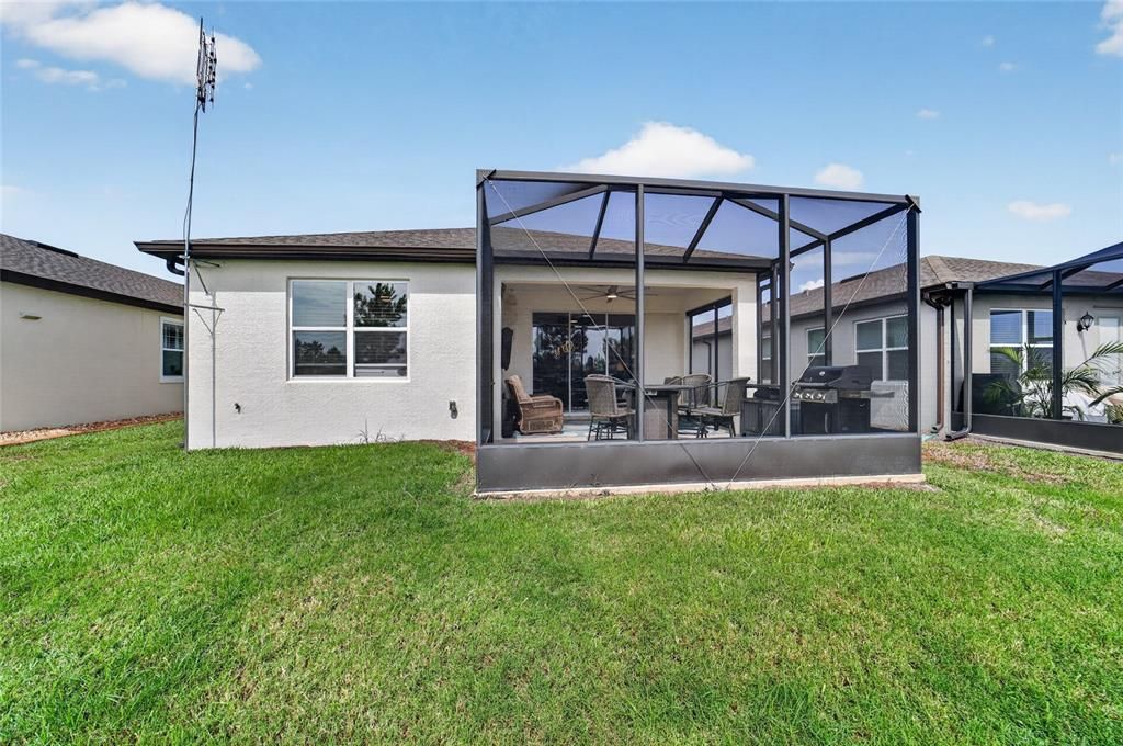 For Sale: $339,950 (2 beds, 2 baths, 1656 Square Feet)