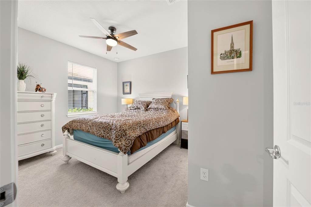 For Sale: $339,950 (2 beds, 2 baths, 1656 Square Feet)