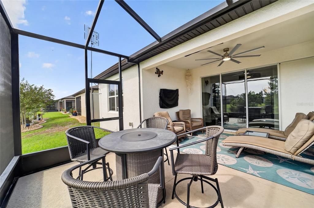 For Sale: $339,950 (2 beds, 2 baths, 1656 Square Feet)