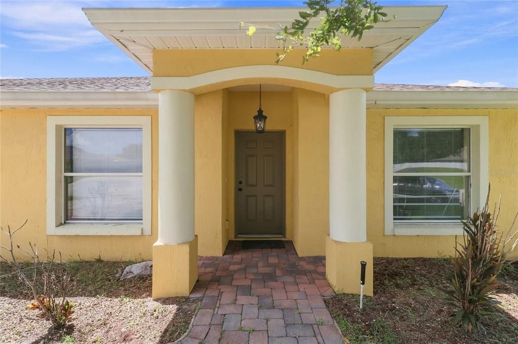 На продажу: $275,000 (3 спален, 2 ванн, 1661 Квадратных фут)