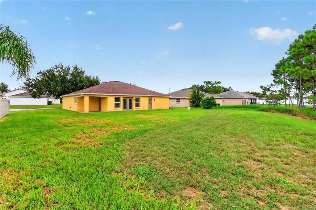На продажу: $275,000 (3 спален, 2 ванн, 1661 Квадратных фут)