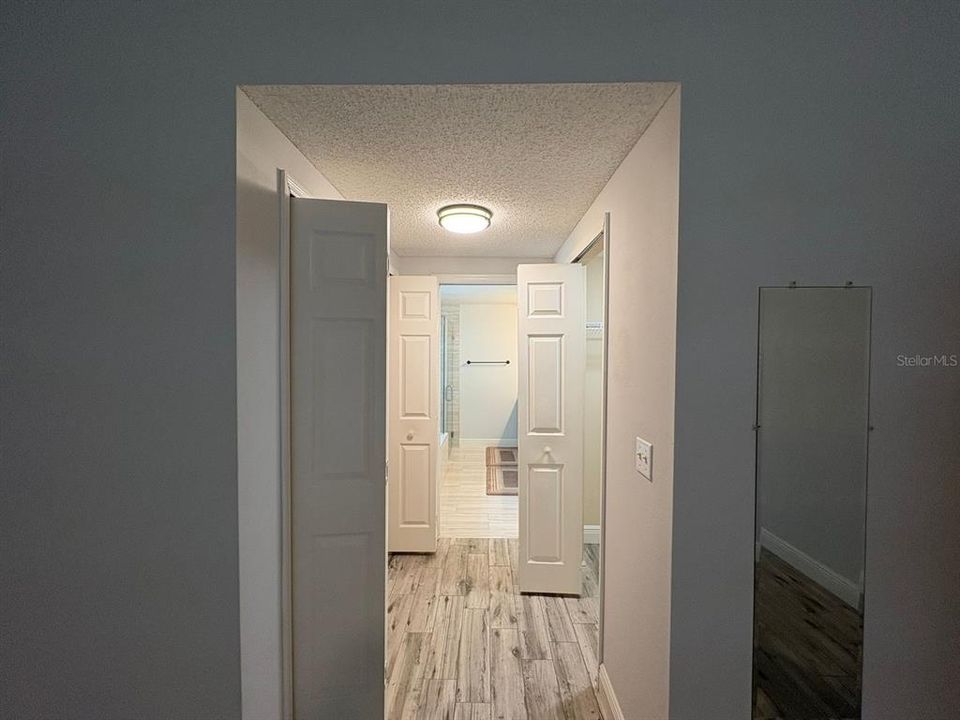 En Venta: $450,000 (4 camas, 2 baños, 1926 Pies cuadrados)
