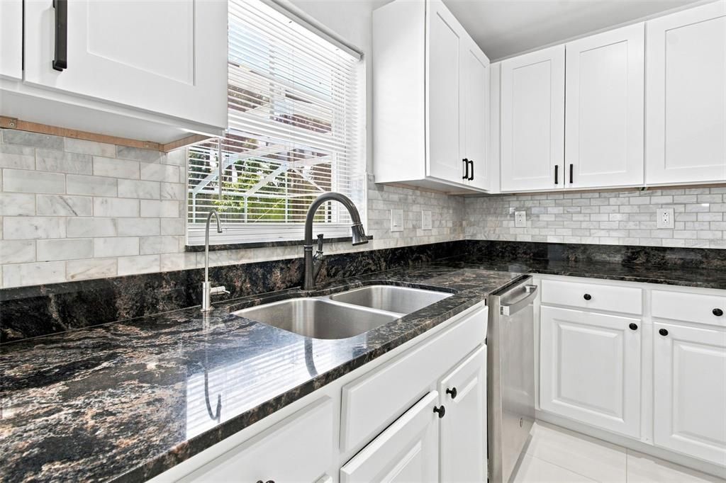 En Venta: $549,000 (3 camas, 2 baños, 1744 Pies cuadrados)