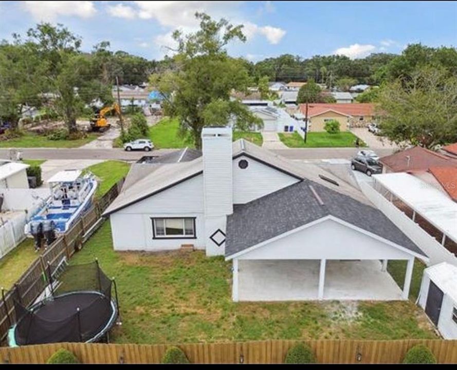En Venta: $499,999 (4 camas, 3 baños, 1646 Pies cuadrados)