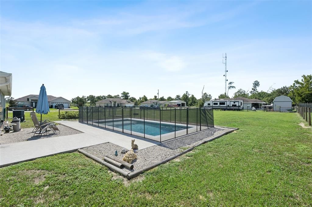 For Sale: $400,000 (3 beds, 2 baths, 1434 Square Feet)