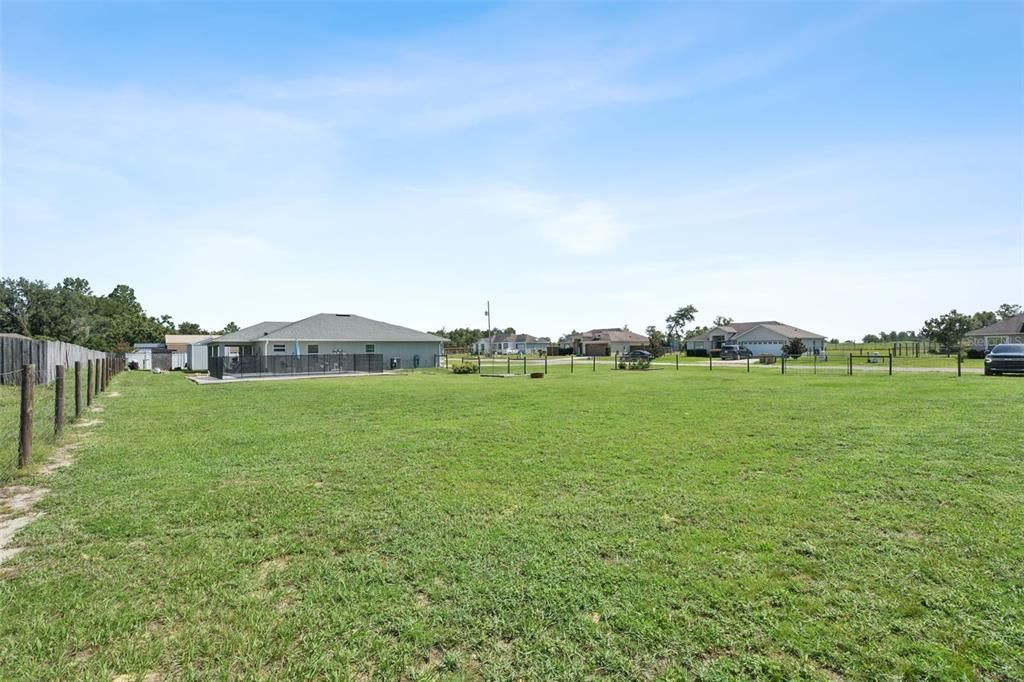 For Sale: $400,000 (3 beds, 2 baths, 1434 Square Feet)