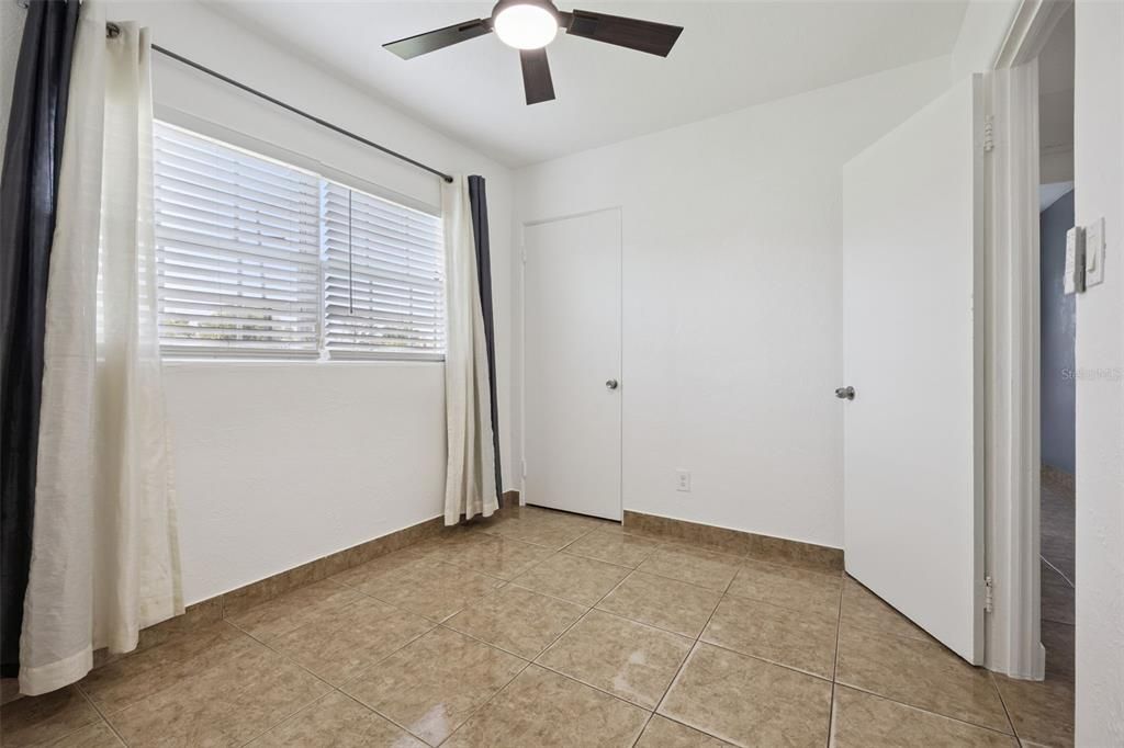 For Sale: $360,000 (4 beds, 2 baths, 1372 Square Feet)