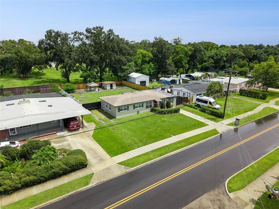 For Sale: $360,000 (4 beds, 2 baths, 1372 Square Feet)