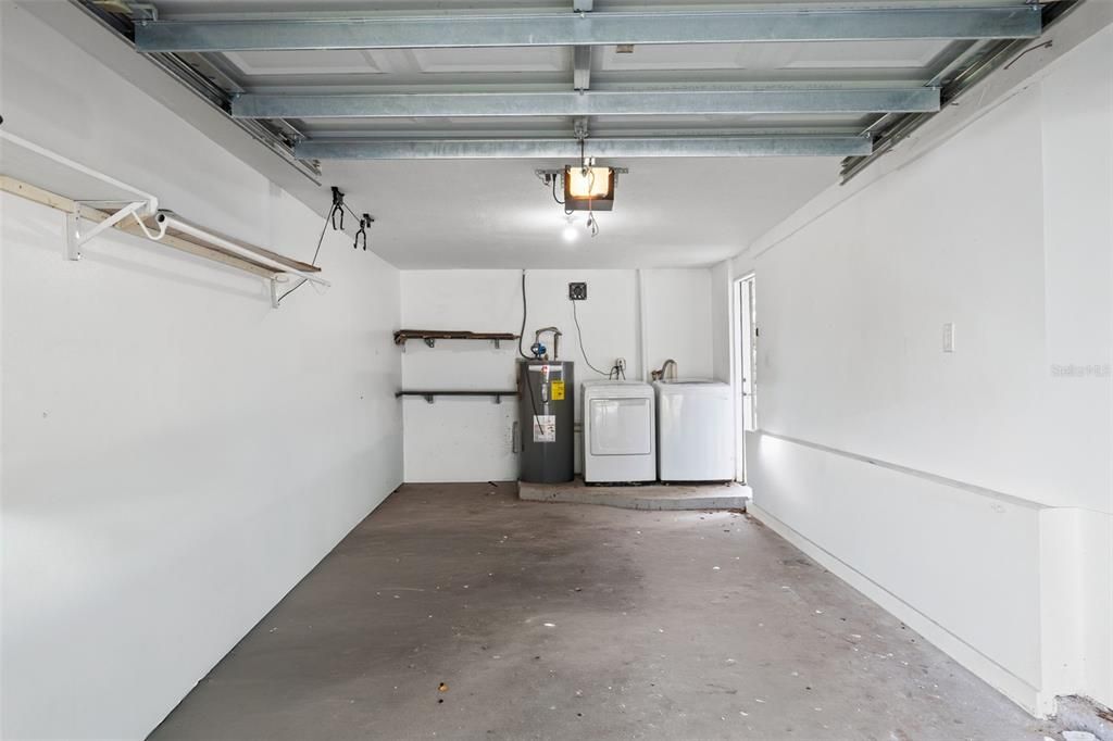 Activo con contrato: $495,000 (3 camas, 2 baños, 1428 Pies cuadrados)