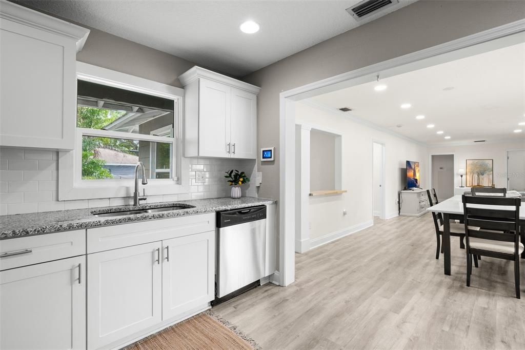 Activo con contrato: $495,000 (3 camas, 2 baños, 1428 Pies cuadrados)