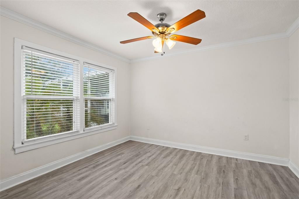 Activo con contrato: $495,000 (3 camas, 2 baños, 1428 Pies cuadrados)