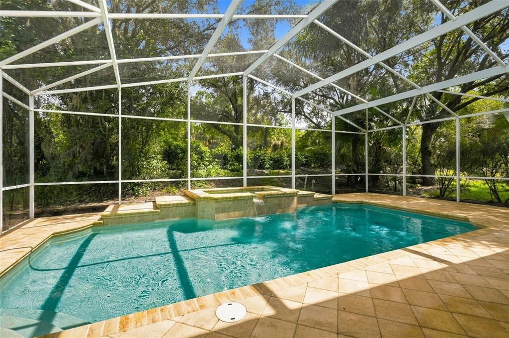 На продажу: $695,000 (4 спален, 3 ванн, 2643 Квадратных фут)