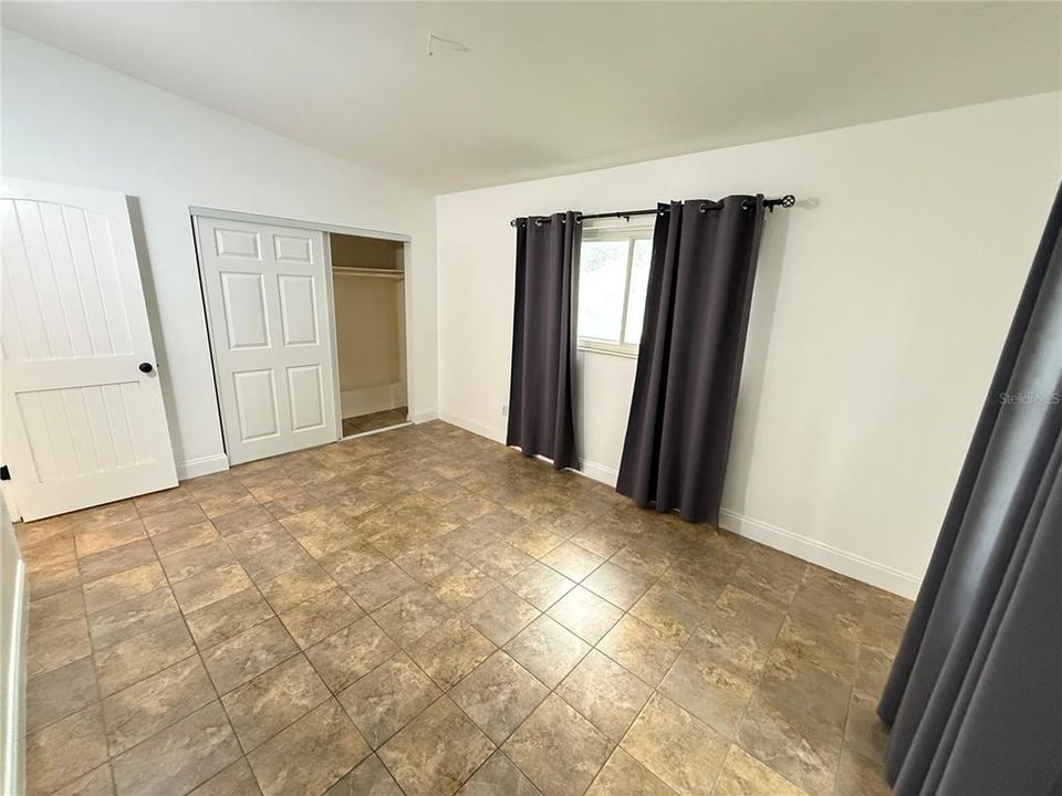 For Rent: $2,495 (3 beds, 2 baths, 1292 Square Feet)