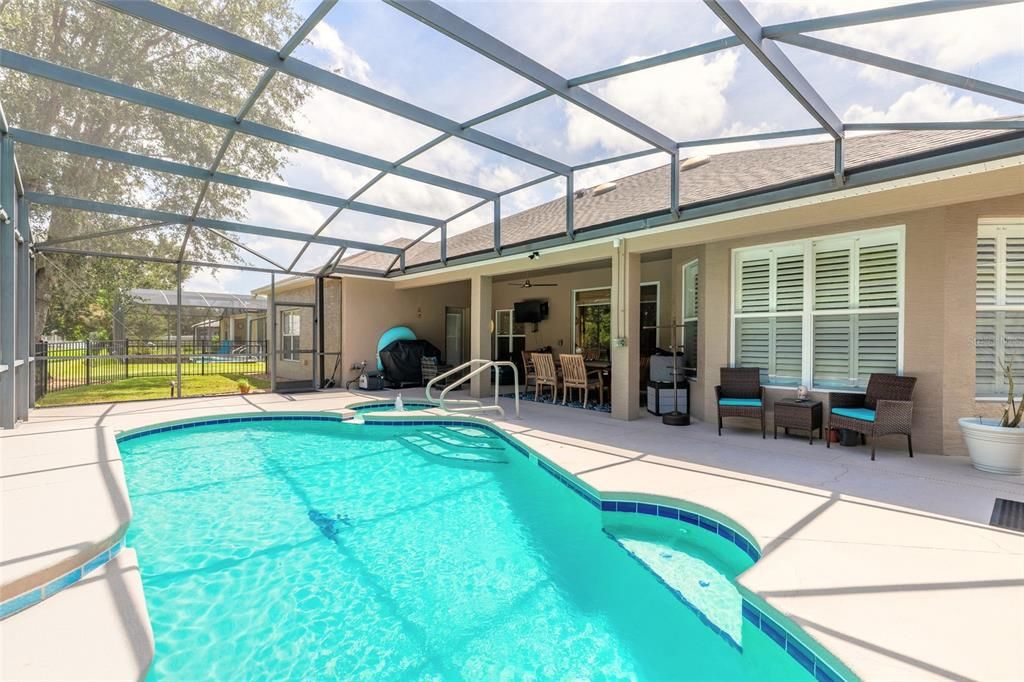 For Sale: $528,000 (4 beds, 3 baths, 2447 Square Feet)