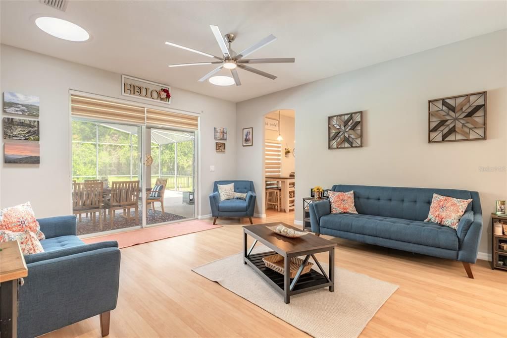 For Sale: $528,000 (4 beds, 3 baths, 2447 Square Feet)