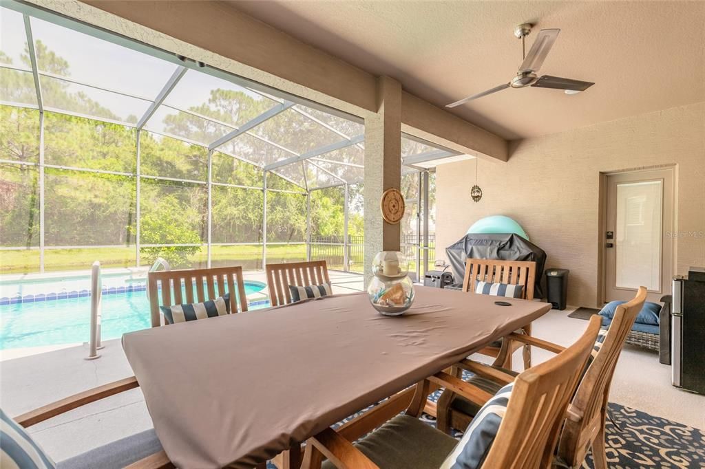 For Sale: $528,000 (4 beds, 3 baths, 2447 Square Feet)