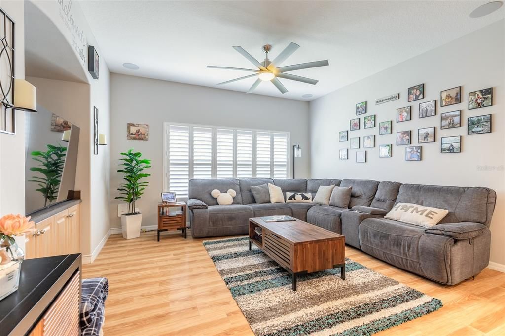 For Sale: $528,000 (4 beds, 3 baths, 2447 Square Feet)