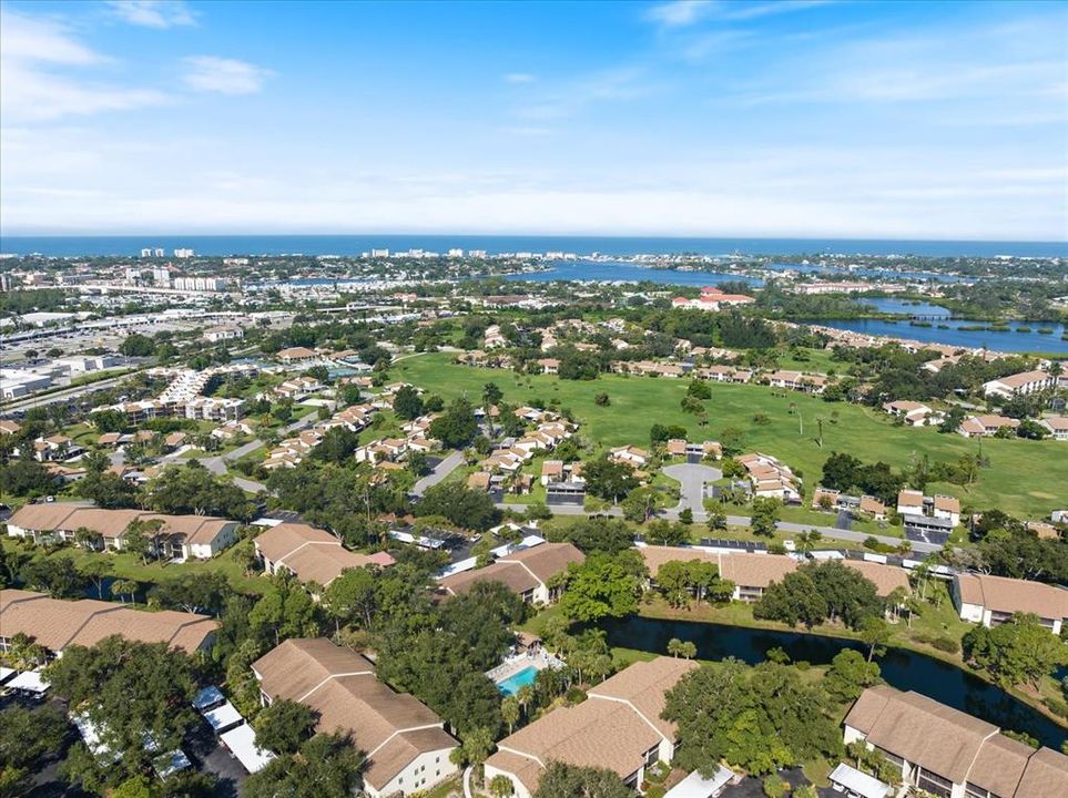 For Sale: $245,000 (2 beds, 2 baths, 1062 Square Feet)