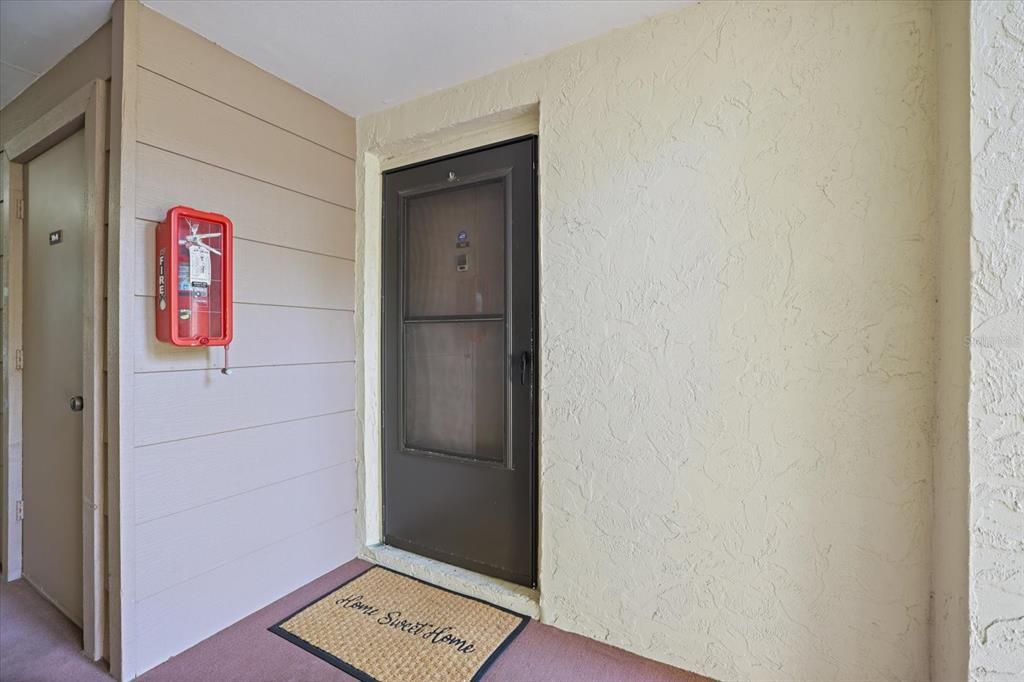 For Sale: $245,000 (2 beds, 2 baths, 1062 Square Feet)