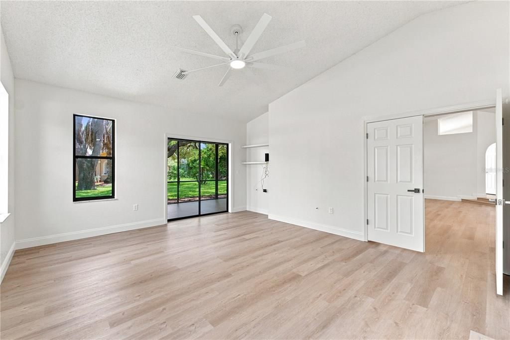 For Sale: $359,000 (3 beds, 2 baths, 2150 Square Feet)