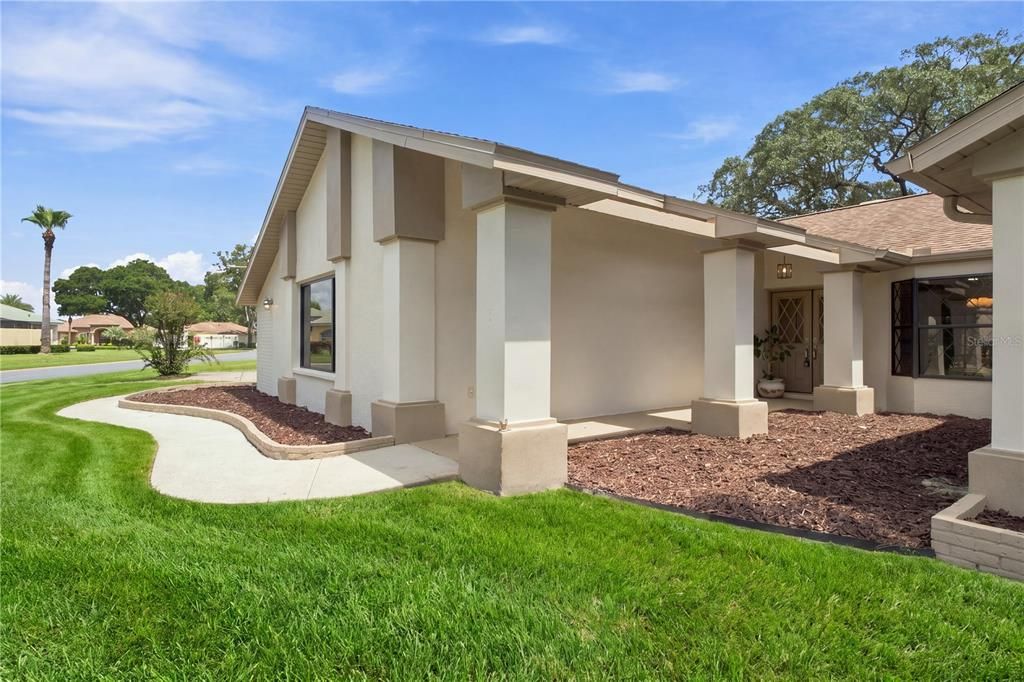 For Sale: $359,000 (3 beds, 2 baths, 2150 Square Feet)