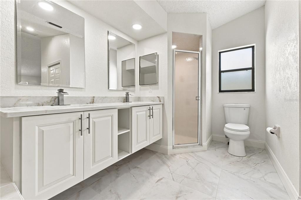For Sale: $359,000 (3 beds, 2 baths, 2150 Square Feet)