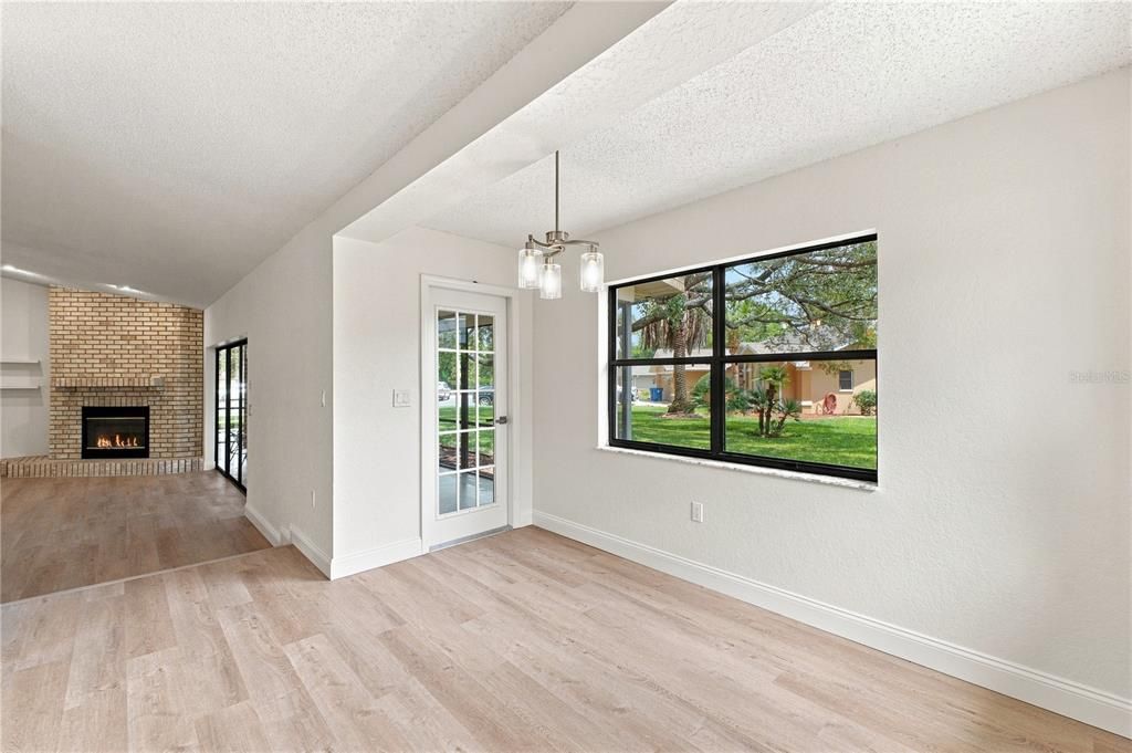 For Sale: $359,000 (3 beds, 2 baths, 2150 Square Feet)
