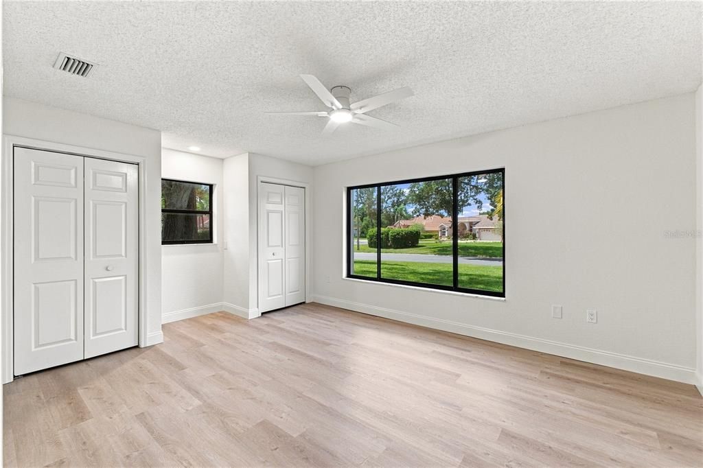 For Sale: $359,000 (3 beds, 2 baths, 2150 Square Feet)