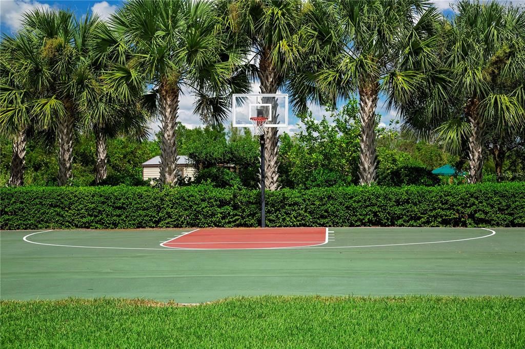 For Sale: $339,000 (3 beds, 2 baths, 1593 Square Feet)