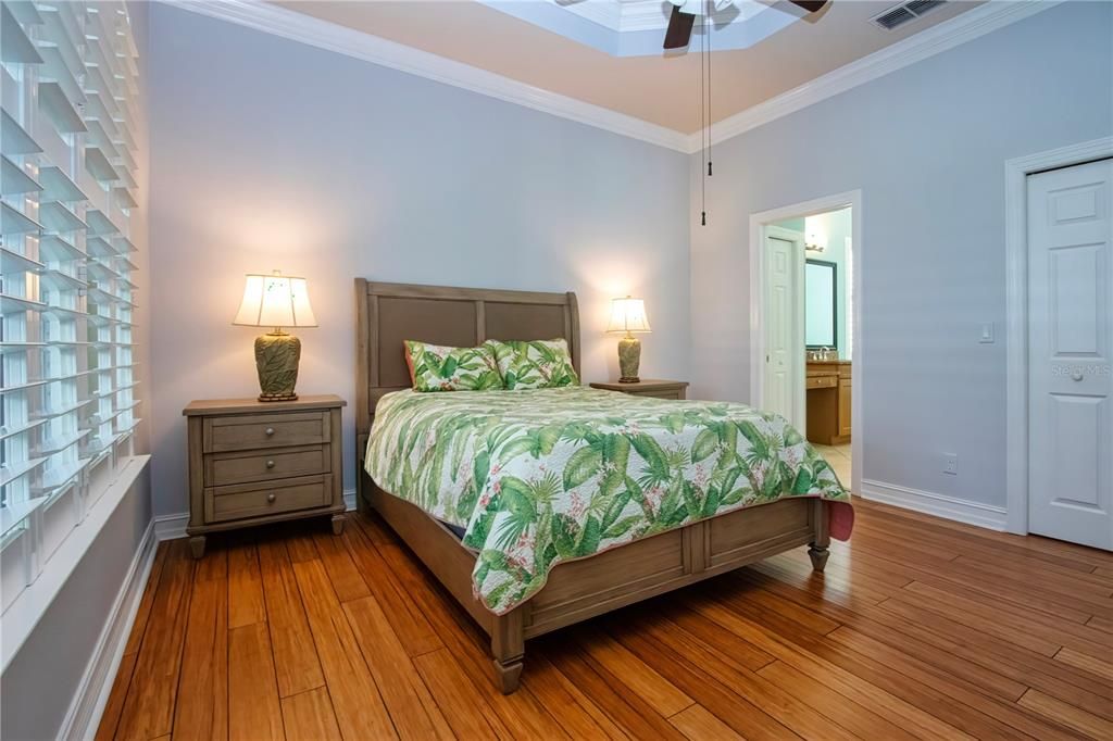 For Sale: $339,000 (3 beds, 2 baths, 1593 Square Feet)