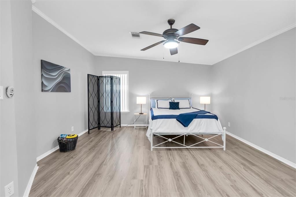 For Sale: $489,000 (4 beds, 2 baths, 1507 Square Feet)