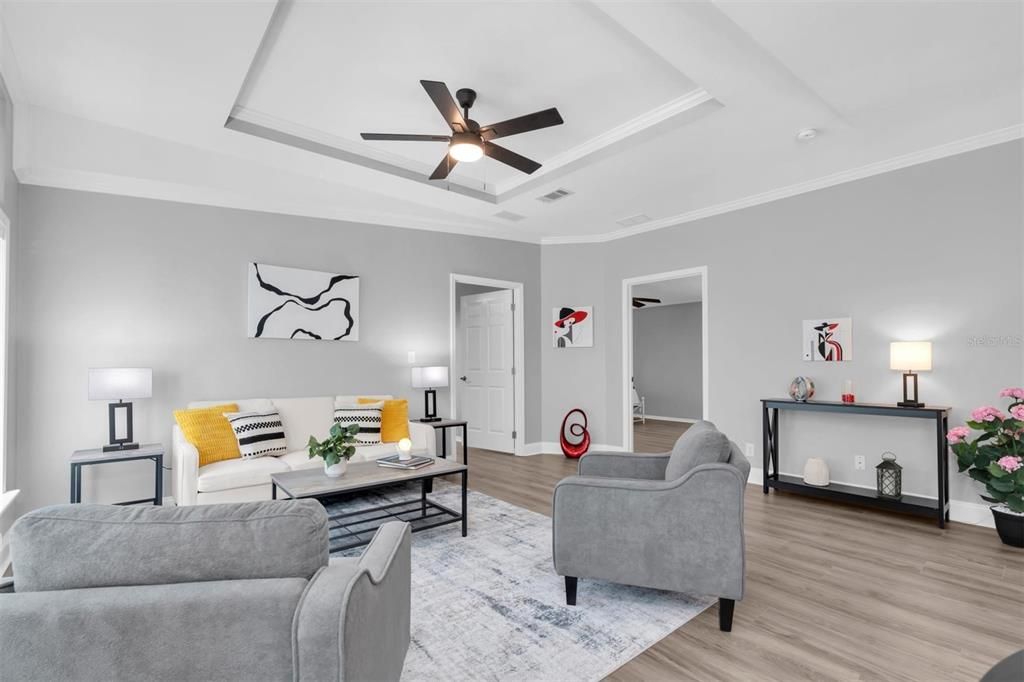 For Sale: $489,000 (4 beds, 2 baths, 1507 Square Feet)