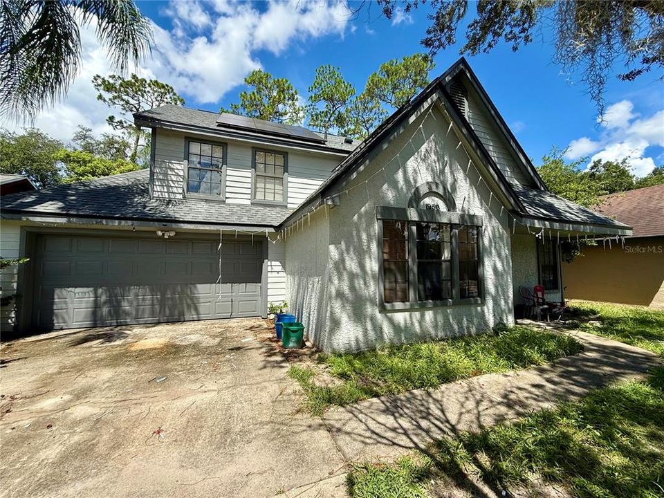 Activo con contrato: $209,000 (3 camas, 2 baños, 1448 Pies cuadrados)
