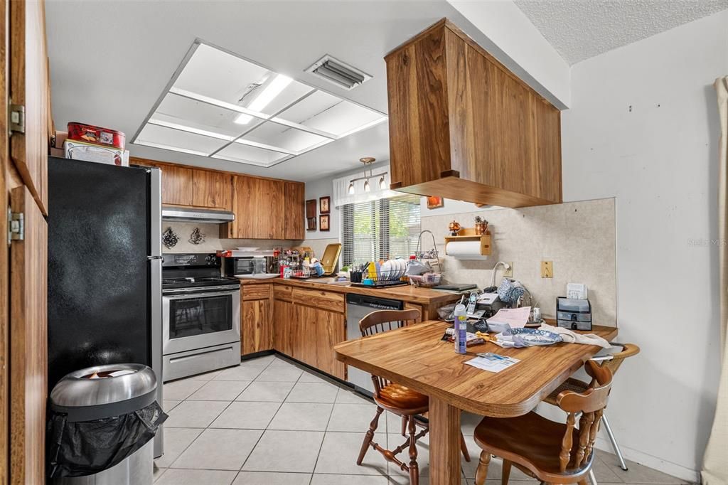 En Venta: $335,000 (2 camas, 2 baños, 1374 Pies cuadrados)