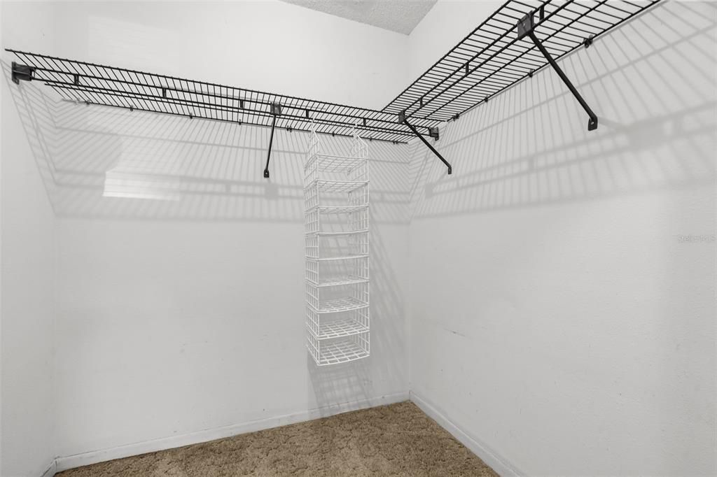 En Venta: $335,000 (2 camas, 2 baños, 1374 Pies cuadrados)