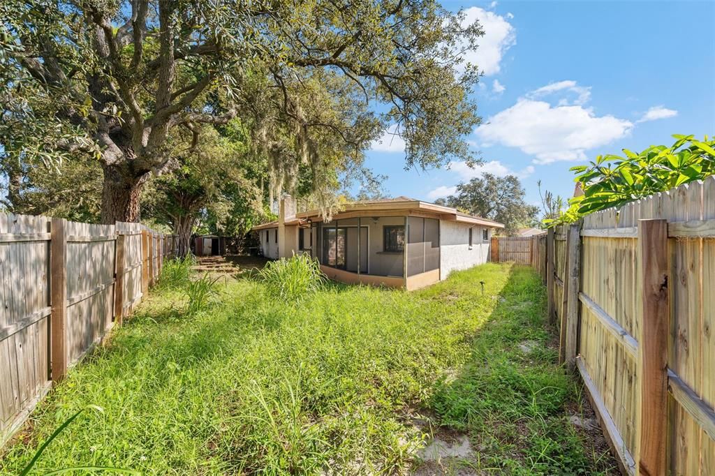 En Venta: $335,000 (2 camas, 2 baños, 1374 Pies cuadrados)