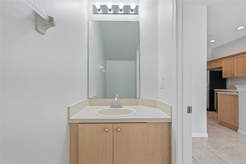 For Rent: $1,850 (2 beds, 2 baths, 1328 Square Feet)