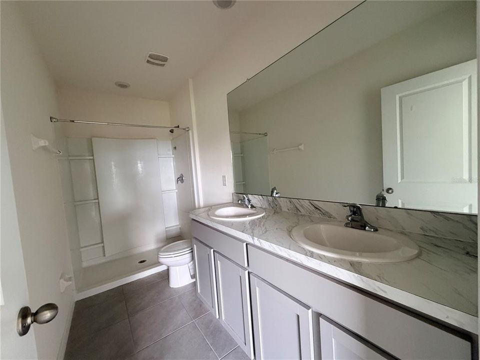 En Renta: $1,950 (3 camas, 2 baños, 1673 Pies cuadrados)