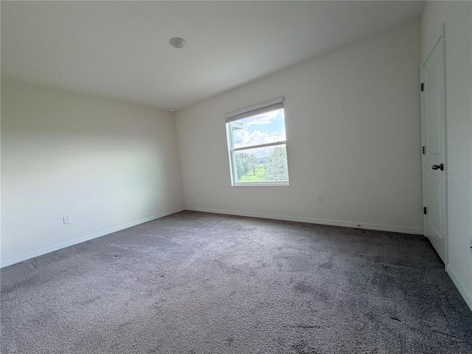 En Renta: $1,950 (3 camas, 2 baños, 1673 Pies cuadrados)