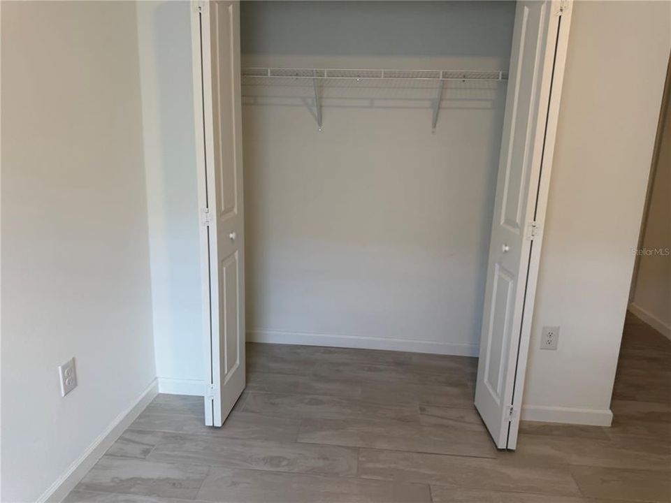 En Venta: $280,000 (4 camas, 2 baños, 1600 Pies cuadrados)