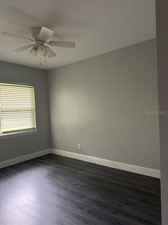 For Sale: $369,900 (3 beds, 2 baths, 1092 Square Feet)